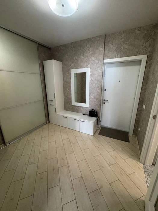 Оренда 2-кімнатної квартири Ахматової 34 Рівер Мол Позняки