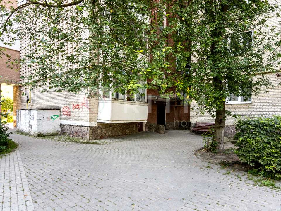 Apartment. Ivano-Frankivsk, Halytska St.