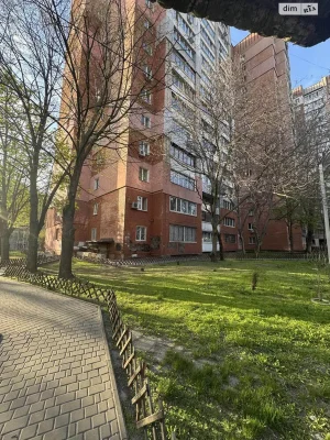 Продаж Квартира Тополя-1