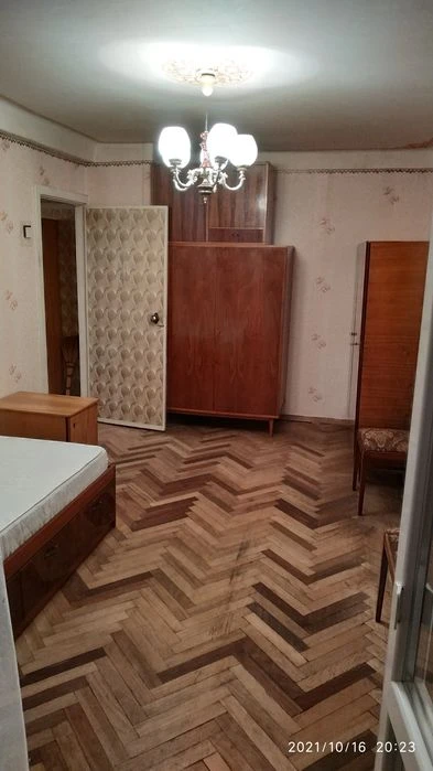 Здам трикімнатну квартиру на Нивках