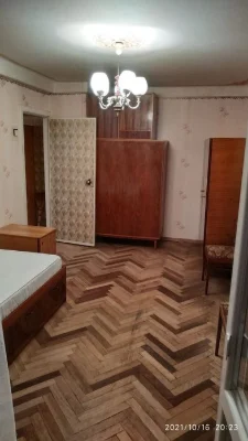 Здам трикімнатну квартиру на Нивках