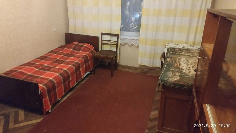 Здам трикімнатну квартиру на Нивках
