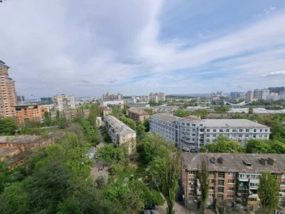 без комісії здам 3 кім кв вул. Коновальця 44 а ЖК Панорама П