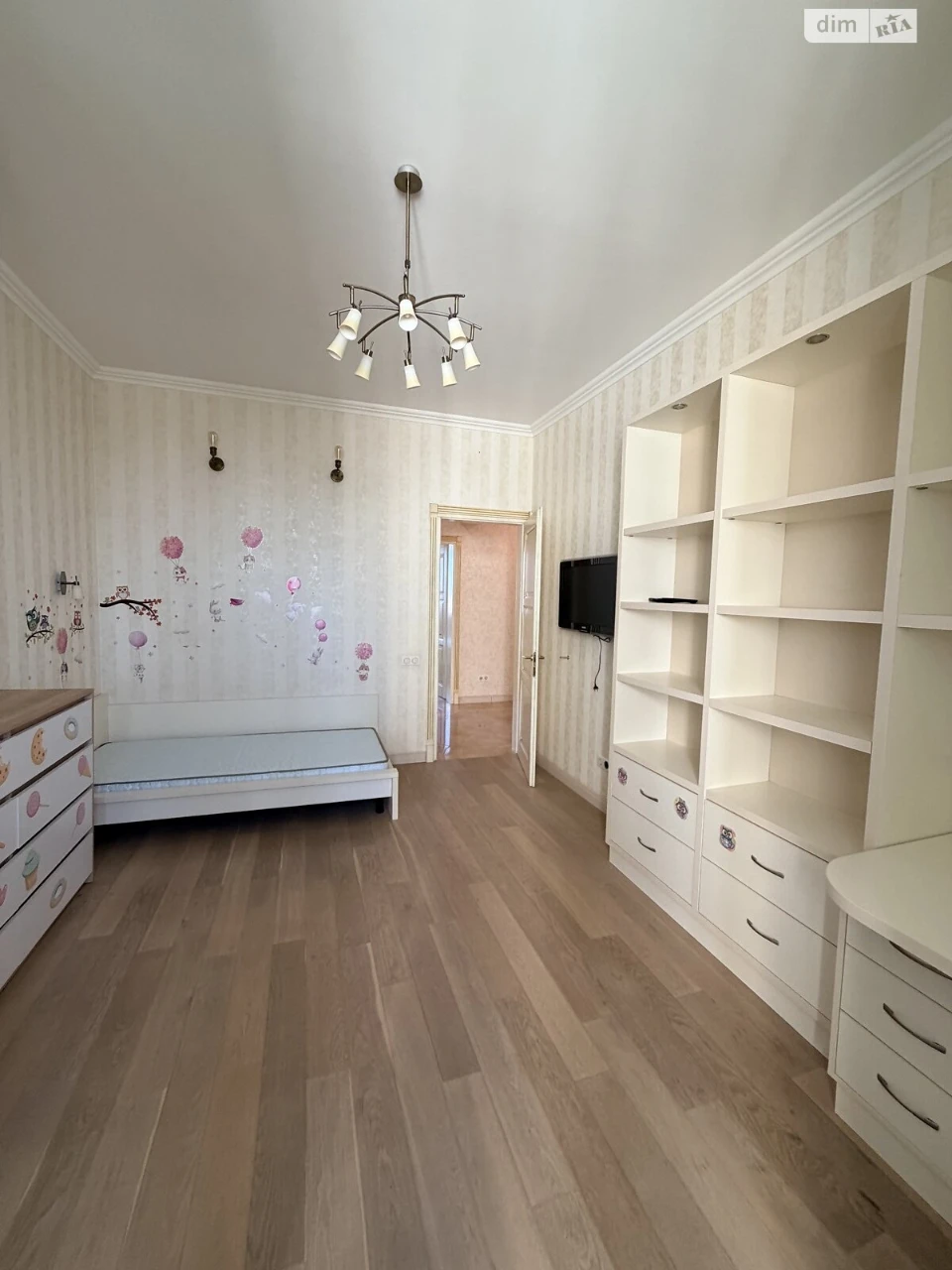 Продажа квартир Приморский.