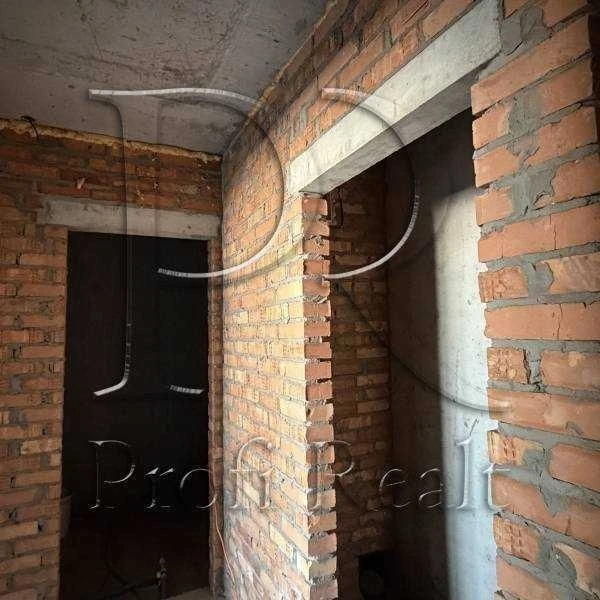 2-room apartment 74 m² for sale, Evgeniya Sverstyuka street, 6