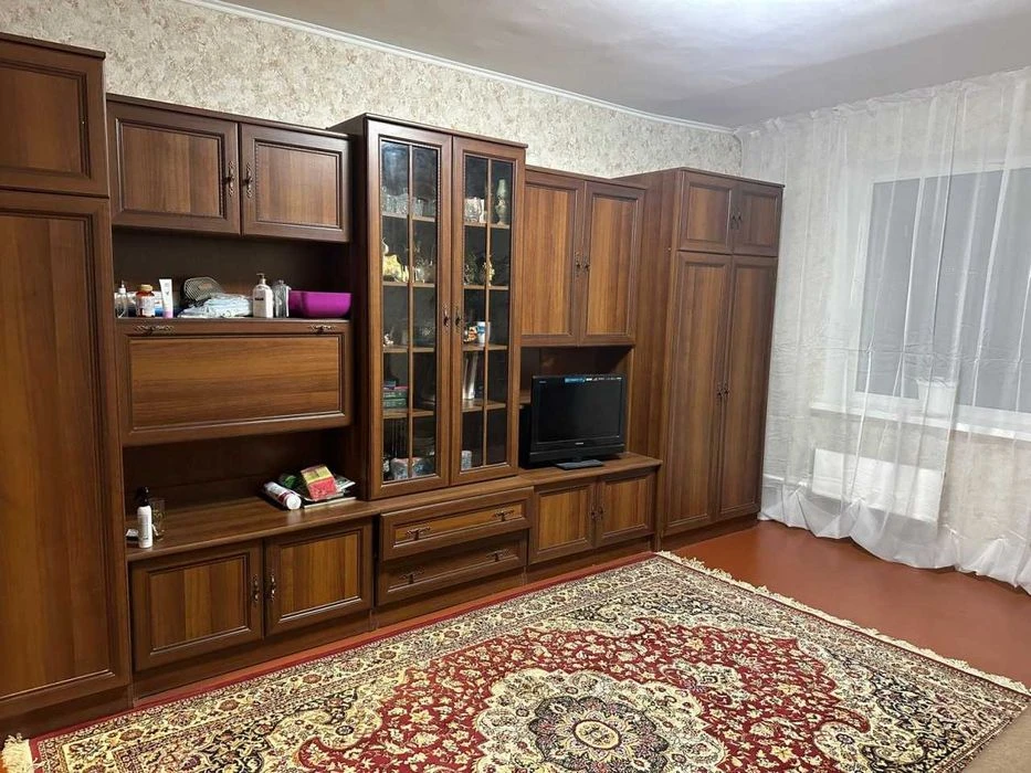 Оренда 1-к квартири на вул. Полярна