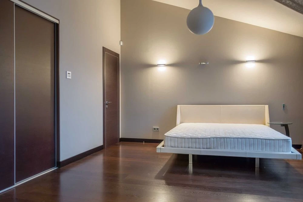 Оренда, вул. Івана Франка, 22-24, 3 кімнати, 180 м², Золоті