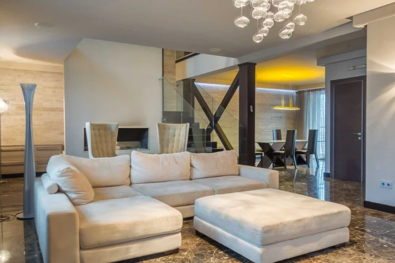 Оренда, вул. Івана Франка, 22-24, 3 кімнати, 180 м², Золоті