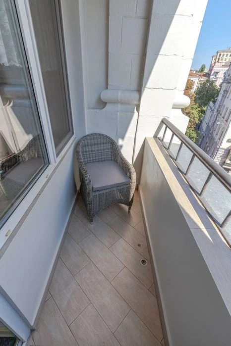 Оренда, Хрещатик, 23, 3 кімнати, 75 м², Майдан Незалежності,