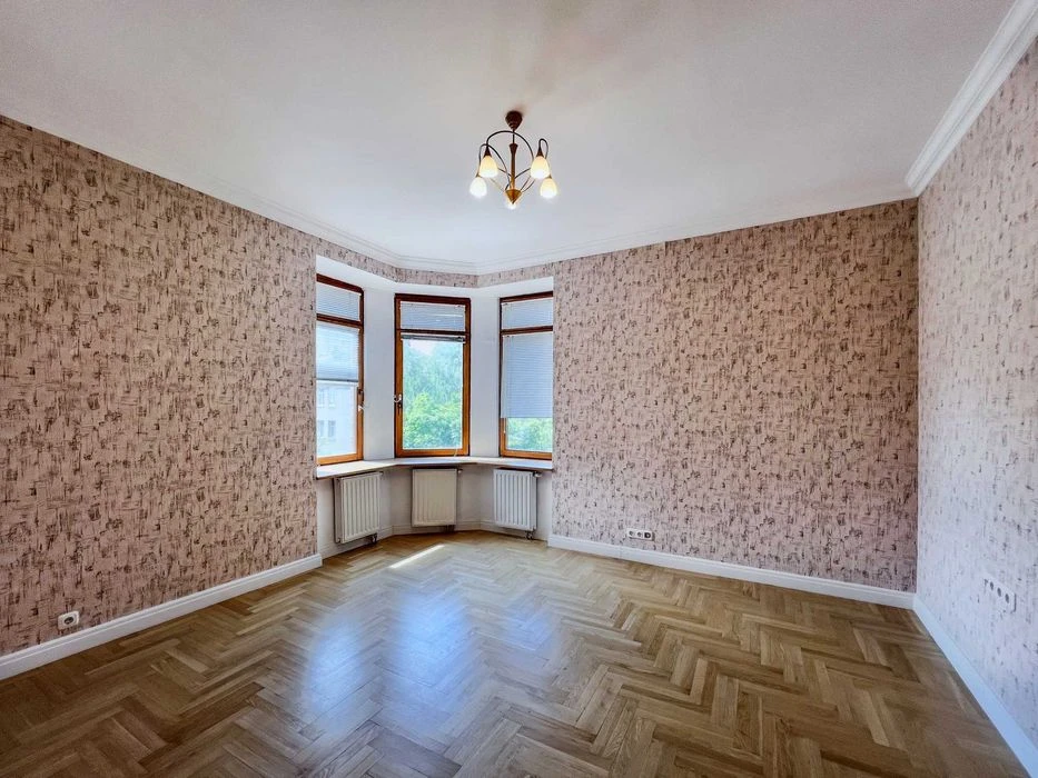 Оренда, вул. Кудрявська, 13–19, 5 кімнат, 202 м², Kiyv rent