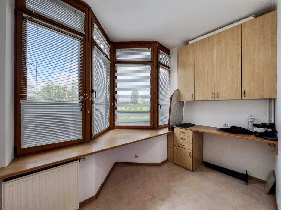 Оренда, вул. Кудрявська, 13–19, 5 кімнат, 202 м², Kiyv rent