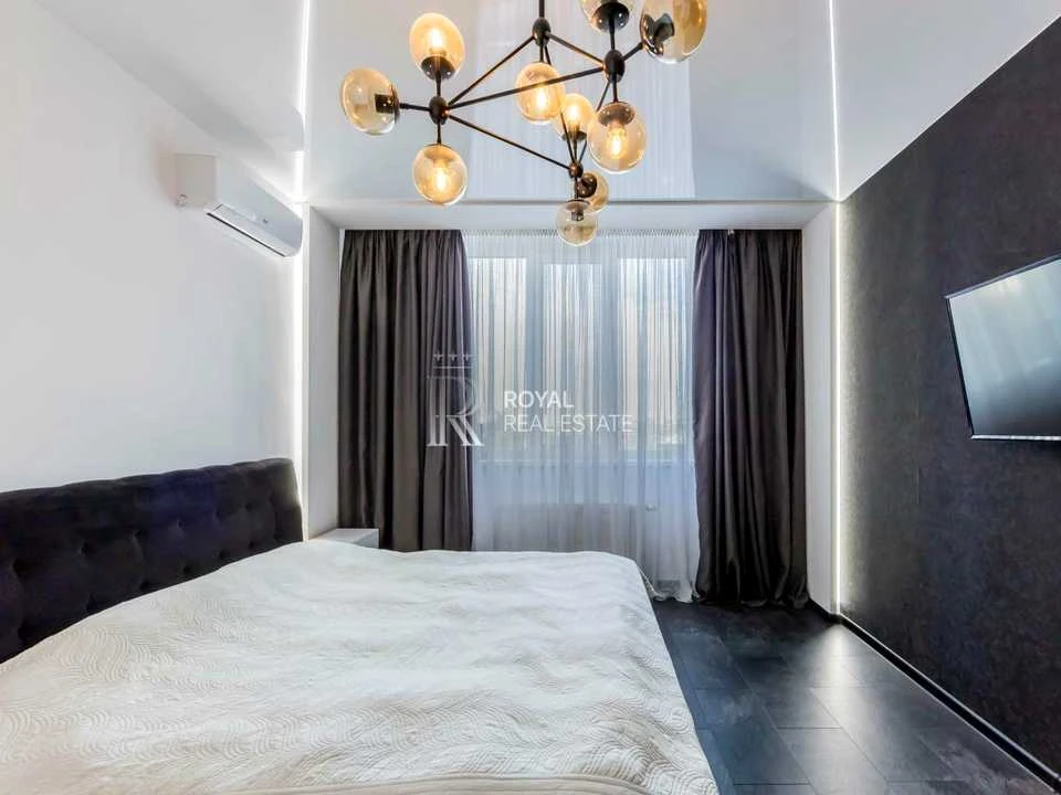 Apartment. Kyiv, Mykhayla Maksymovycha St. (Onufriya Trutenko)