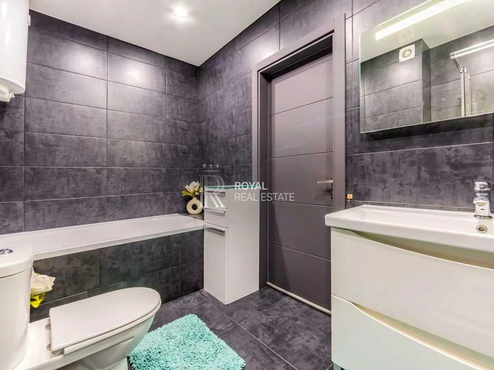 Apartment. Kyiv, Mykhayla Maksymovycha St. (Onufriya Trutenko)