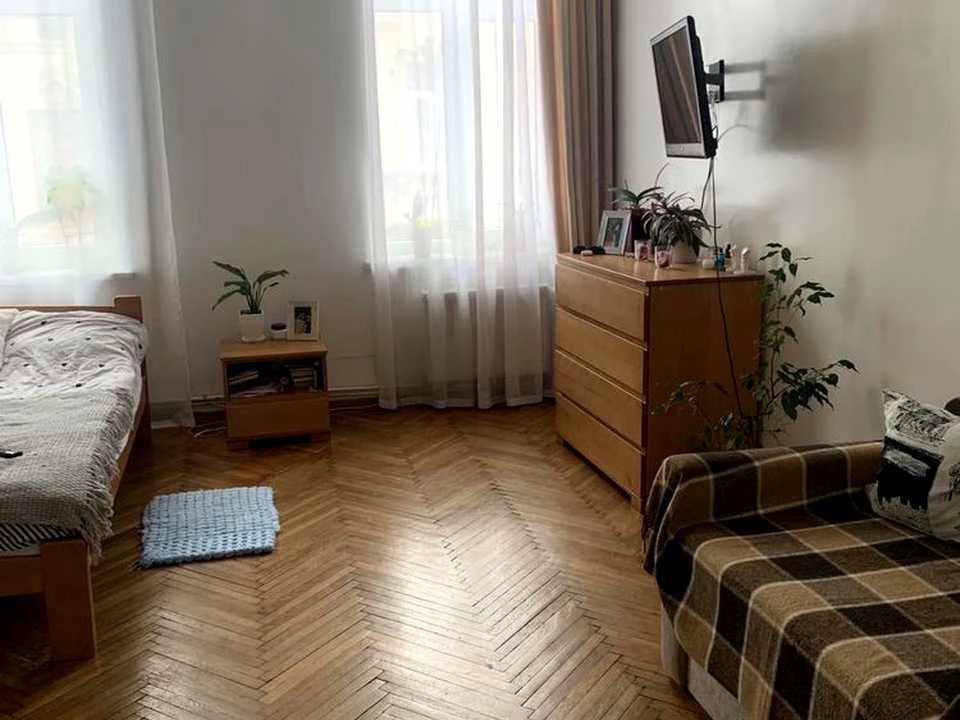 Квартира. Львов, Пантелеймона Кулиша ул.