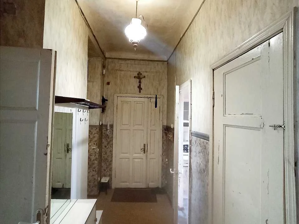 Apartment. Kharkiv, Yuryevska Street.