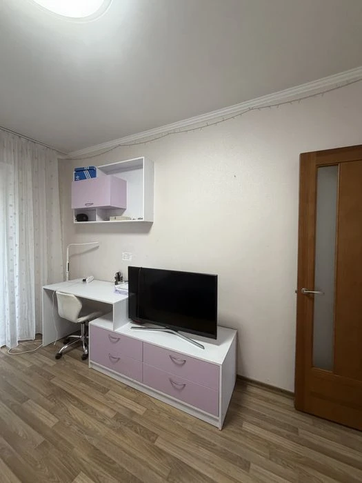 Продам 3-комнатную квартиру Днепр, Поля