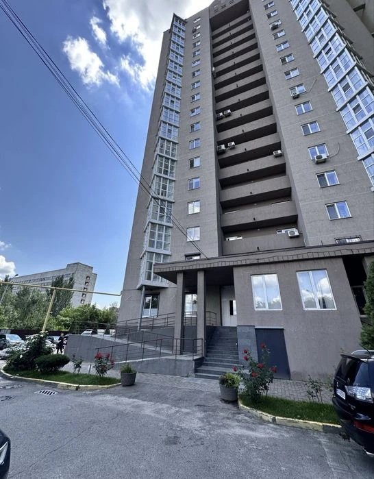 Продам квартиру Победа, Победа, в НОВОСТРОЕ с ремонтом