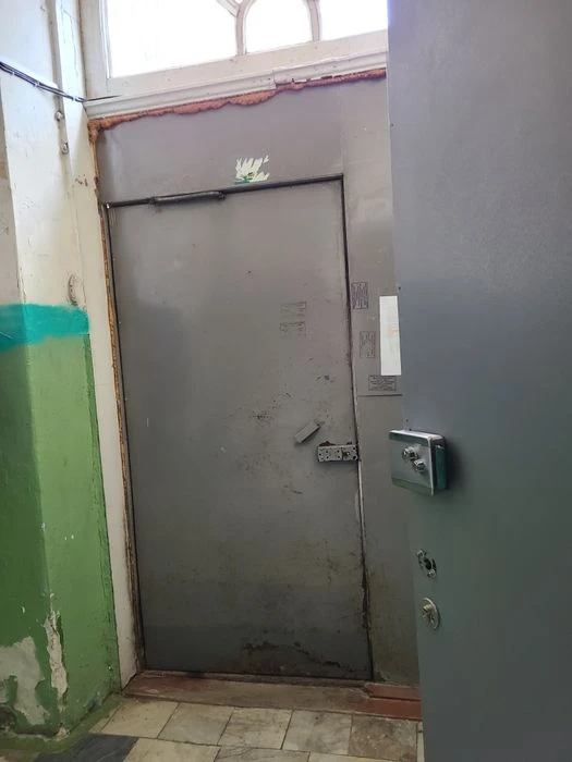 ТИХИЙ ЦЕНТР,Бесарабка 1к с терассой, Мастерской,Гараж,ремонт