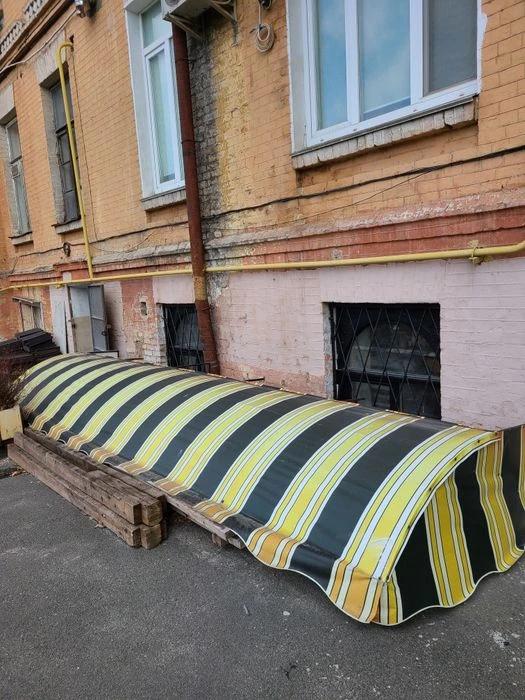 ТИХИЙ ЦЕНТР,Бесарабка 1к с терассой, Мастерской,Гараж,ремонт