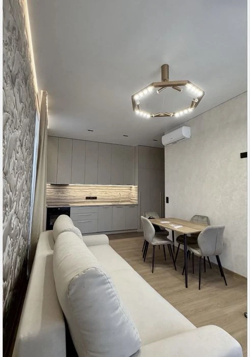 1,5 кімнатна квартира 46 м² з ремонтом | Нова Сторожниця | 1