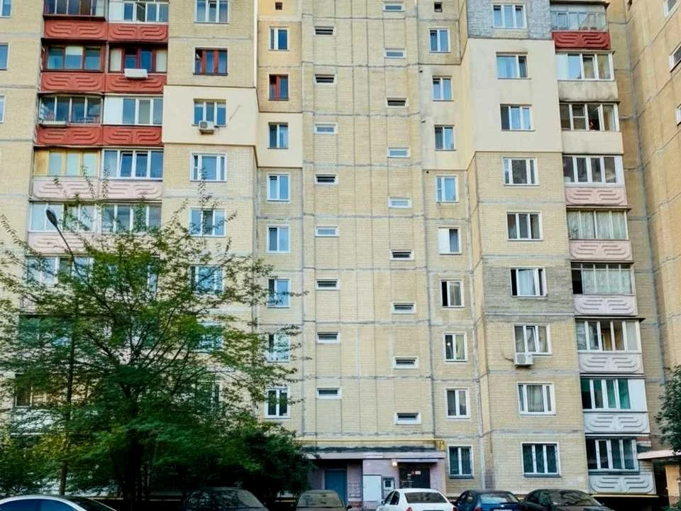 Apartment. Kyiv, Architect Verbytskoho St.