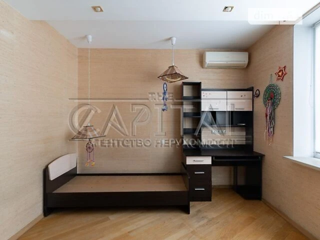 Sale of 4-room apartment 122 sq. m on Hryshka Mykhayla St. 9 • ID 3