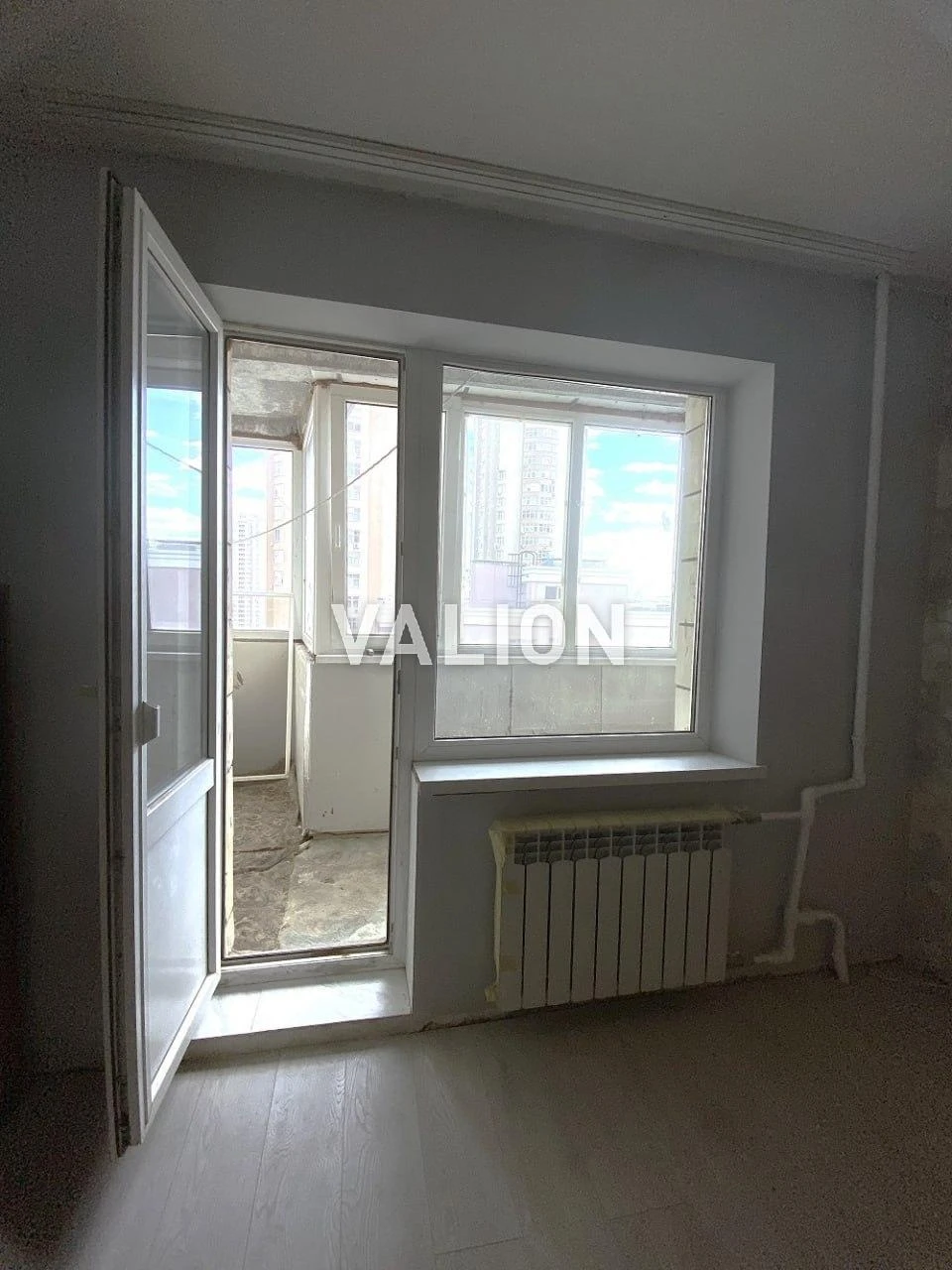 1-room apartment for sale, Darnytskyi district, Poznyaki metro station,
