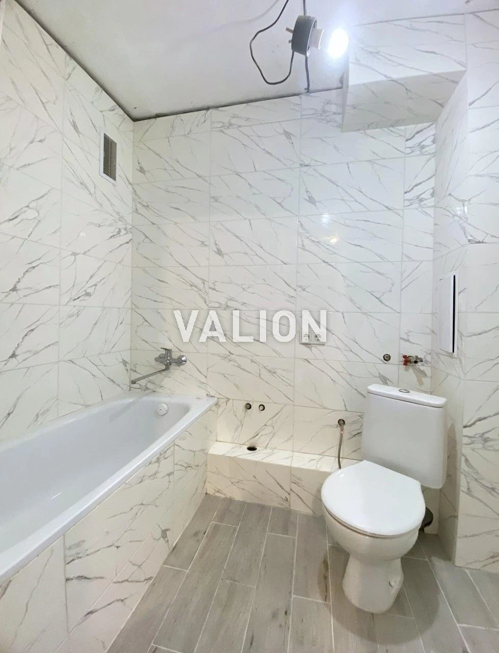 1-room apartment for sale, Darnytskyi district, Poznyaki metro station,