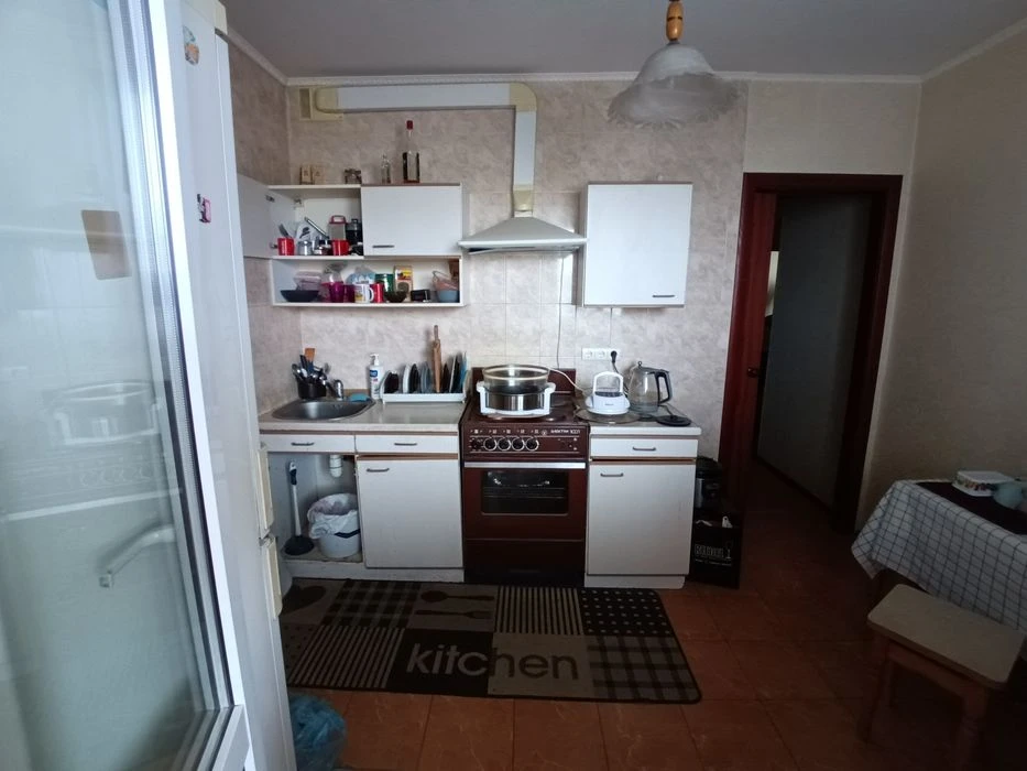 Аренда квартиры, Троещина. Бальзака 68, 3 эт.
