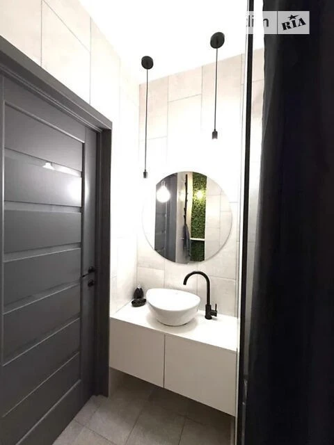 Sale of 1-room apartment 37.69 sq. m on Ukrainskaya St. 6 • ID 345