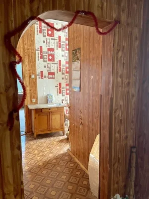I'm selling a two-room apartment in the center of Yaroslava Mudryo metro station.