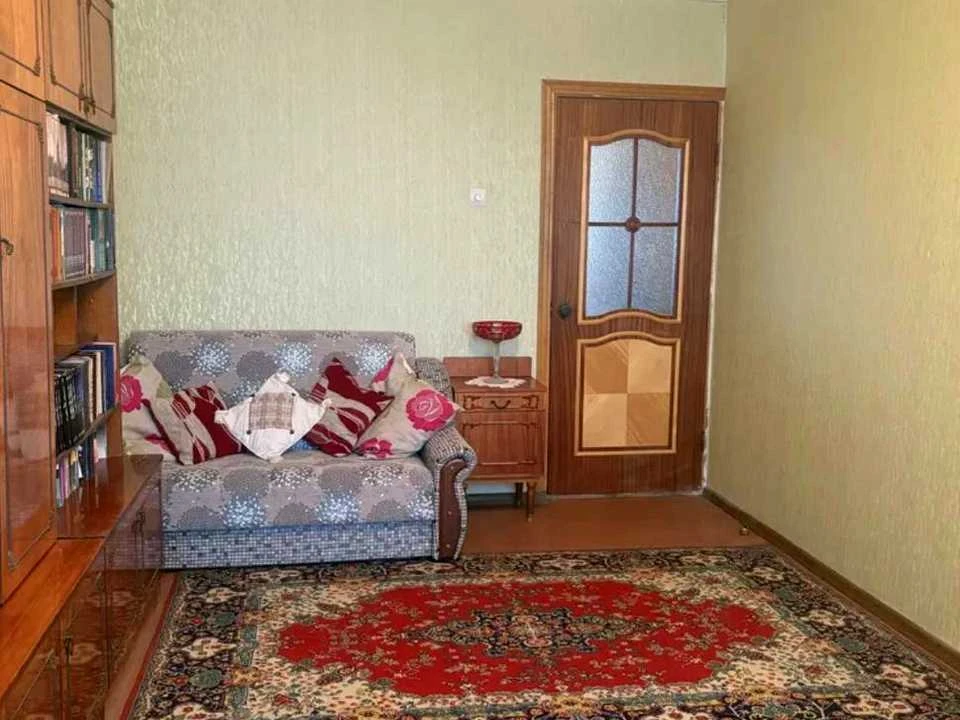 Apartment. Kharkiv, Velyka Kiltseva St.
