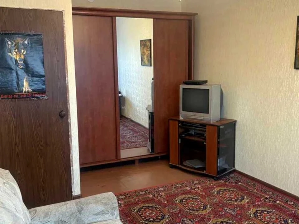 Apartment. Kharkiv, Velyka Kiltseva St.