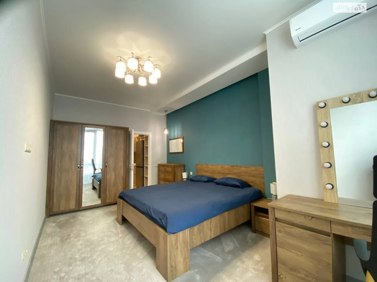 Продажа квартир Приморский.