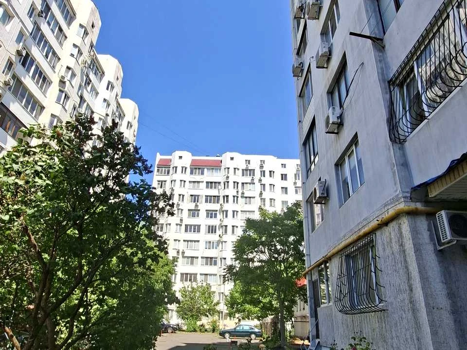 Квартира. Одесса, Тополина ул.