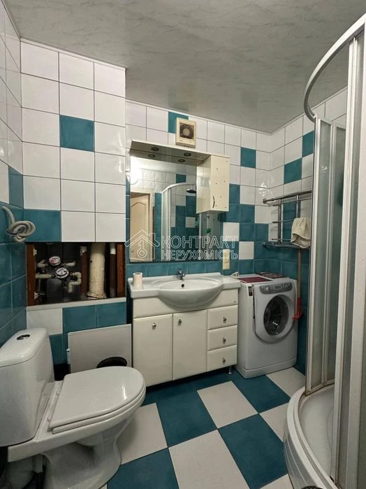 Sale / Apartment / St. Valentinivska, Saltivka, Kharkiv