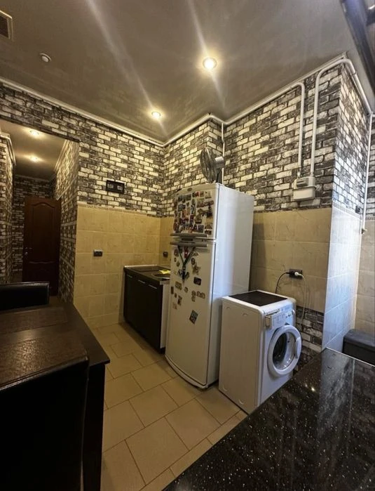 Продам 2х.кв. 4/4 S-90м2. в центре Харькова, Сертификат