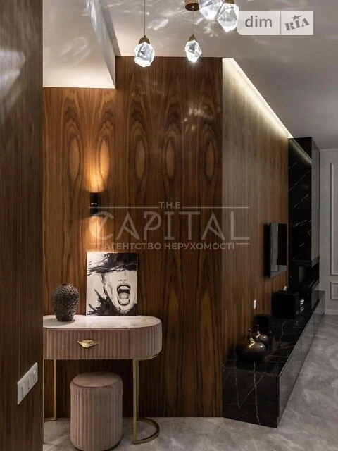 Продаж 4к квартири 145 кв. м на вул. Бусловська 12 • ID 3473