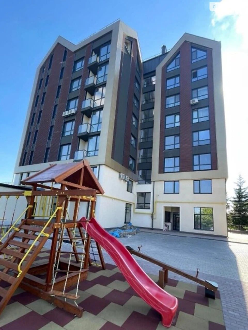 Long-Term Rental Apartment Center