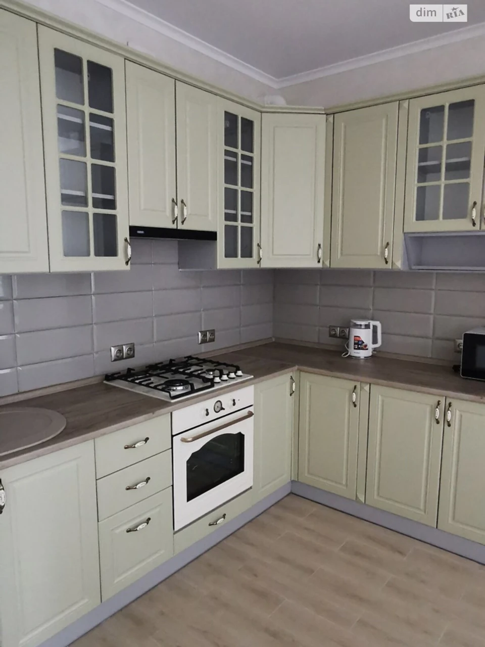 Long-Term Rental Apartment Center