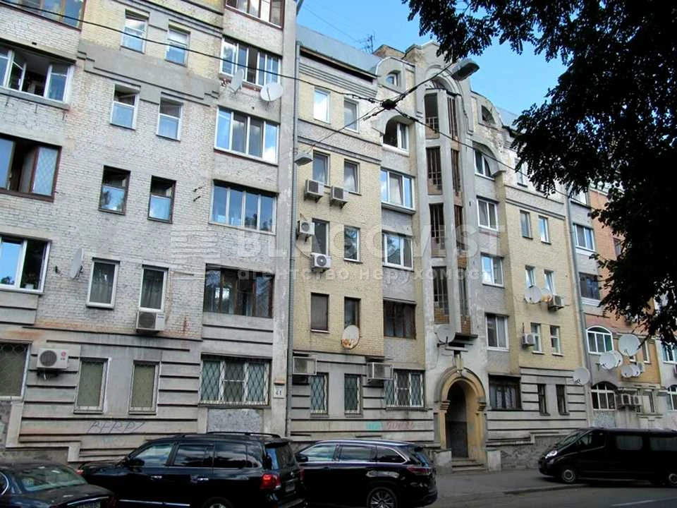 Квартира. Киев, ул.