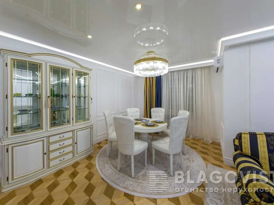 Квартира. Киев, ул.