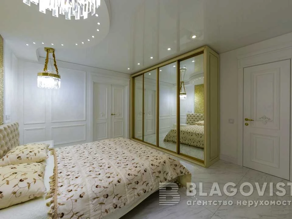 Квартира. Киев, ул.