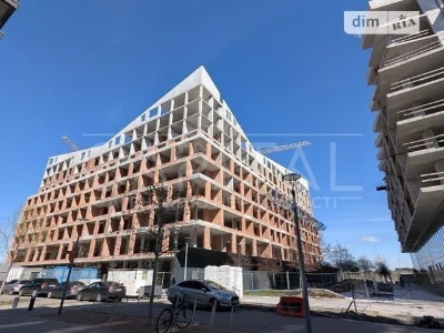 Продаж 3к квартири 169 кв. м на вул. Набережно-Рибальська до
