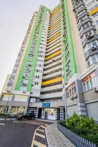 Продам 2к квартиру качеств ремонт Генератор Паркова вежа Пер