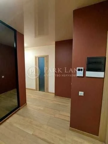 Продам 2к квартиру качеств ремонт Генератор Паркова вежа Пер