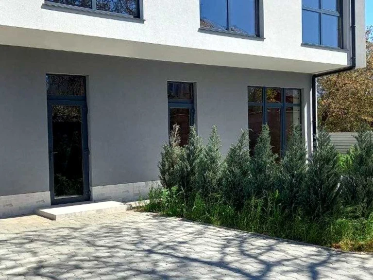 Будинок. Одеса, Дмитріївська вул. (Дмитрія Донського)