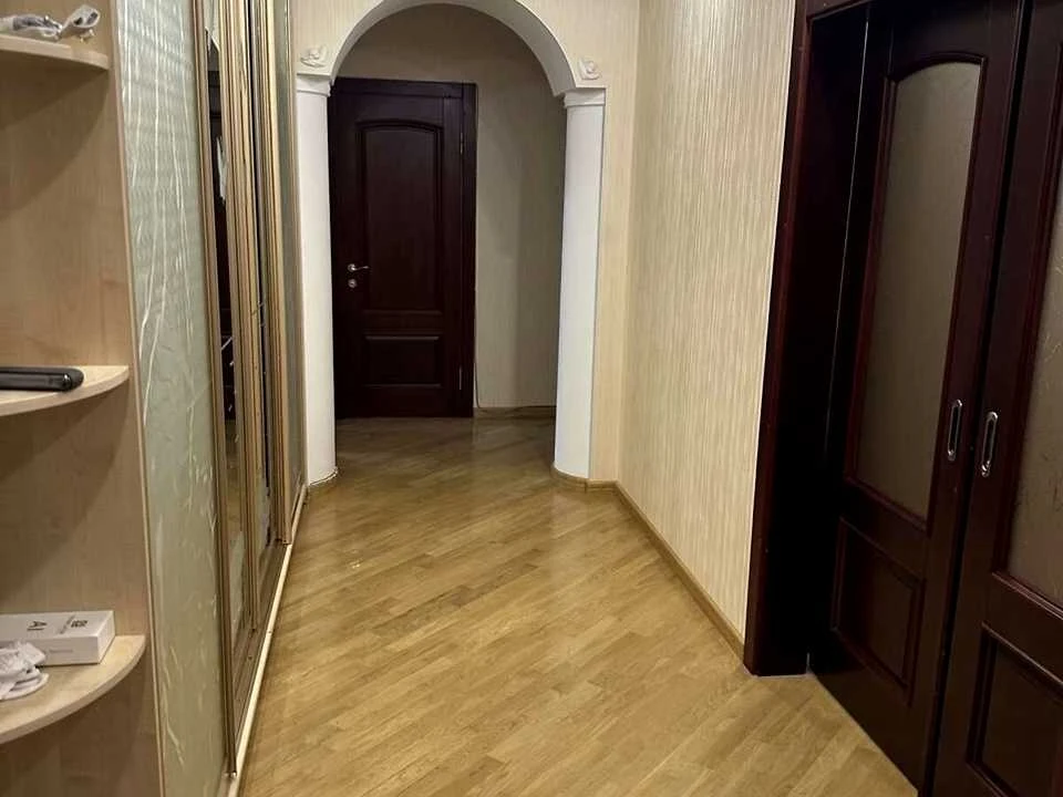 Квартира. Київ, Юлії Здановської вул. (Ломоносова)