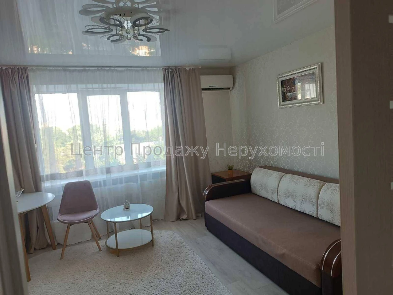 Продаж 2-кімн. квартири, 6/9 пов, 52 м², Київ. Відмінне розт