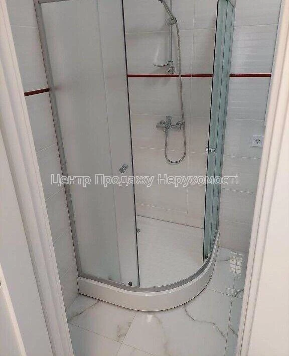 Продаж 2к квартири 62 кв, метро Печерська